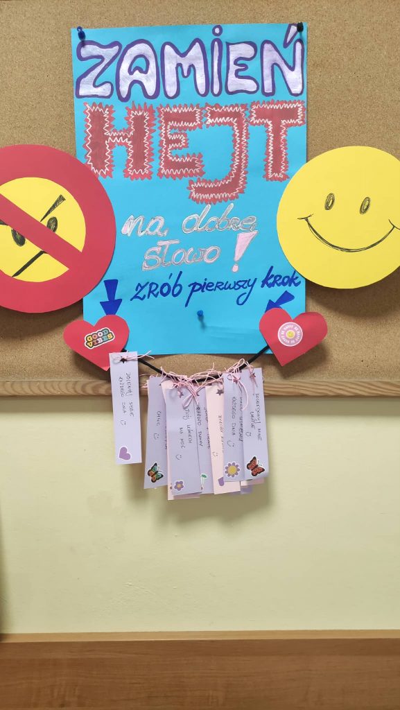 plakaty na dzień życzliwości